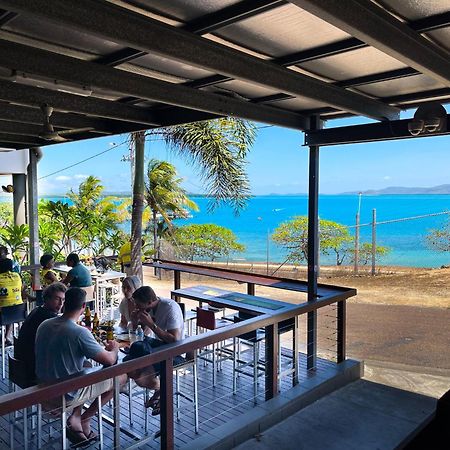 Grand Hotel Thursday Island Bagian luar foto